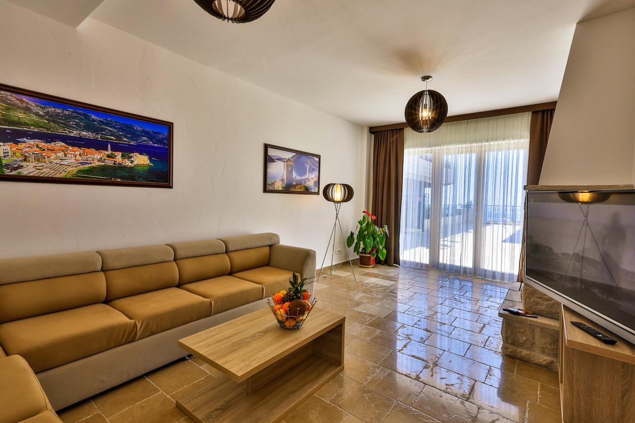 Sunny Villa Jasmine Sveti Stefan Buitenkant foto