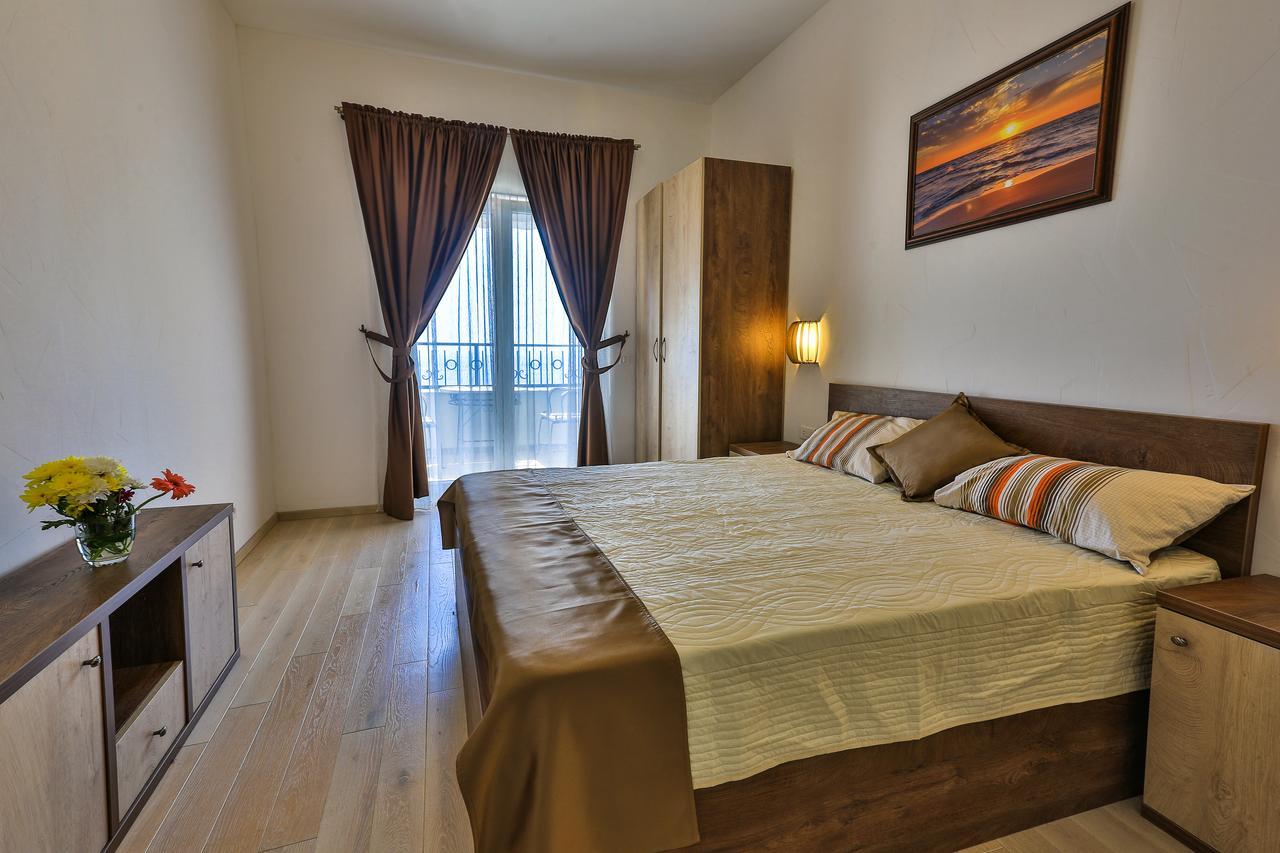 Sunny Villa Jasmine Sveti Stefan Buitenkant foto